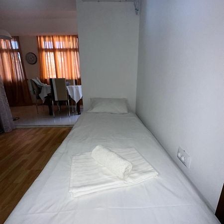 Apartment Buddy Кутаиси Экстерьер фото