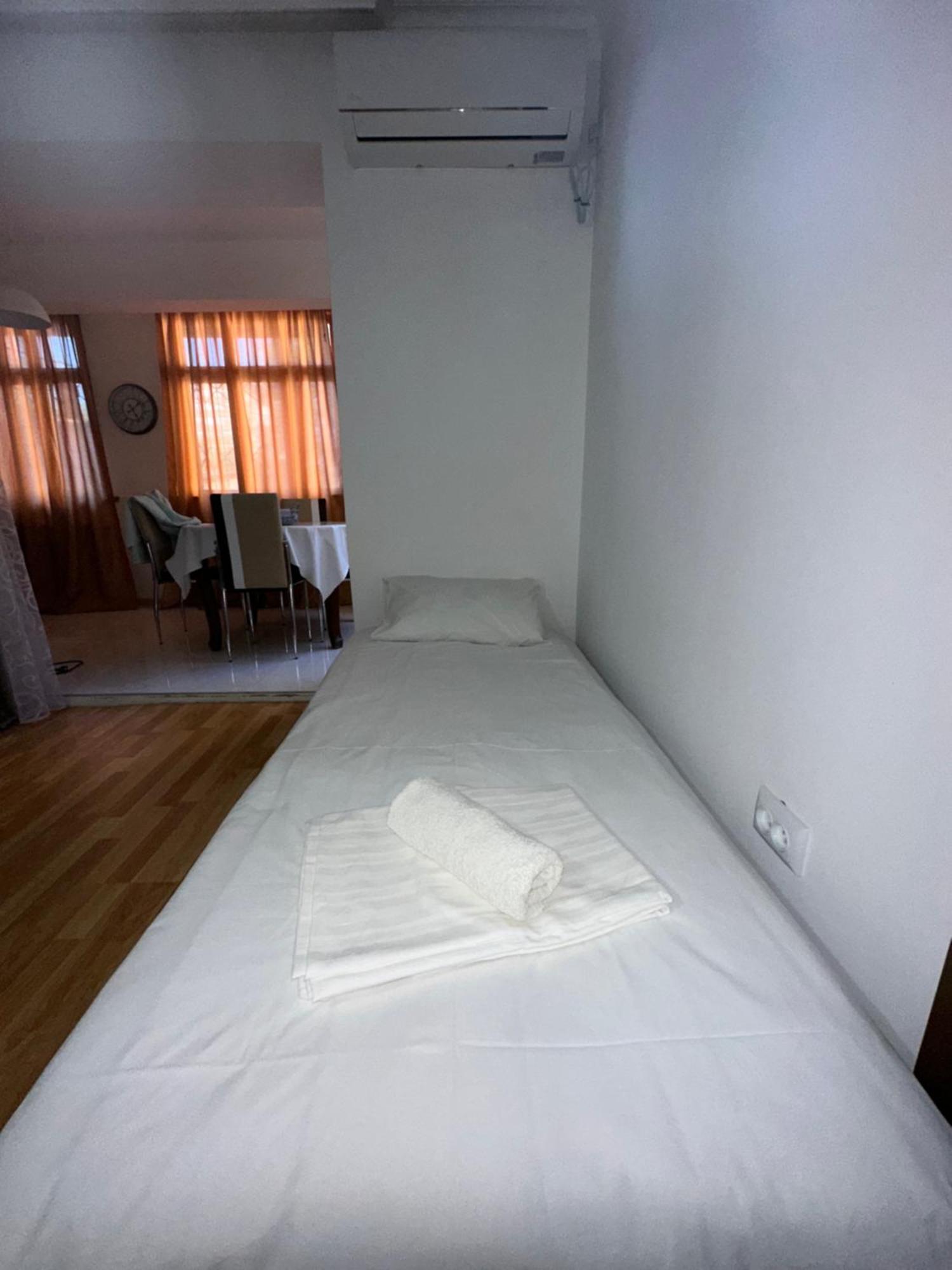Apartment Buddy Кутаиси Экстерьер фото